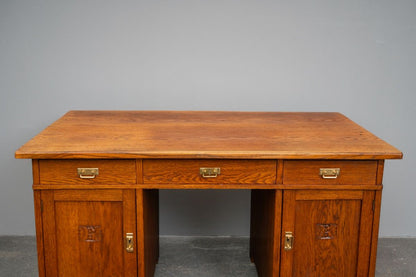 Jugendstil Schreibtisch in Eiche - Anfang des 20.Jahrhunderts