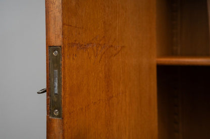 Jugendstil Kleiderschrank in Nussbaum - Anfang des 20.Jahrhunderts