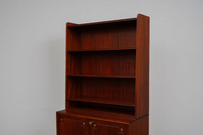 Bücherschrank im klassizistischen Stil - 2.Hälfte des 20.Jahrhunderts