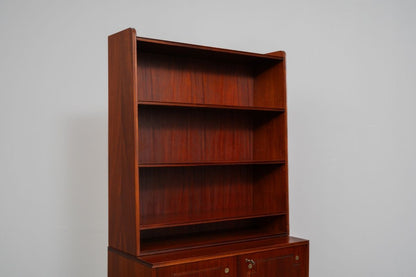 Bücherschrank im klassizistischen Stil - 2.Hälfte des 20.Jahrhunderts
