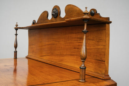 Gründerzeit Schreibtisch in Nussbaum - Ende des 19.Jahrhunderts