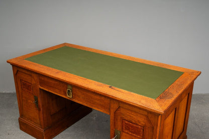 Jugendstil Schreibtisch in Eiche - Anfang des 20.Jahrhunderts