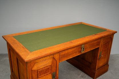 Jugendstil Schreibtisch in Eiche - Anfang des 20.Jahrhunderts