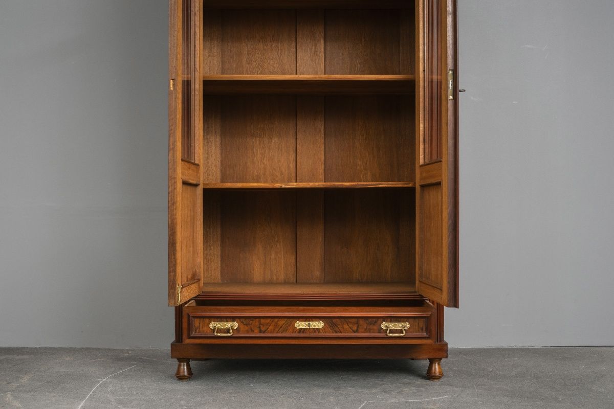 Jugendstil Bücherschrank in Eiche - Anfang des 20.Jahrhunderts