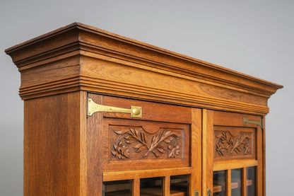 Jugendstil Buffetschrank in Eiche - Anfang des 20.Jahrhunderts