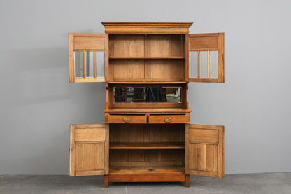 Jugendstil Buffetschrank in Eiche - Anfang des 20.Jahrhunderts