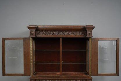 Historismus Vitrinenschrank in Eiche - Ende des 19.Jahrhunderts