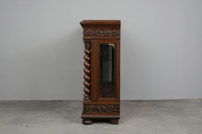 Historismus Vitrinenschrank in Eiche - Ende des 19.Jahrhunderts