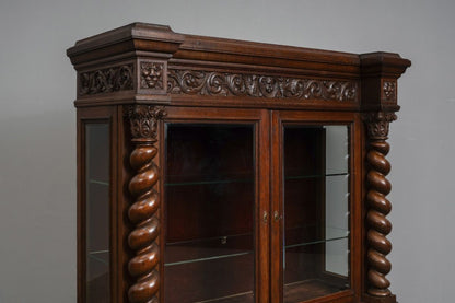 Historismus Vitrinenschrank in Eiche - Ende des 19.Jahrhunderts