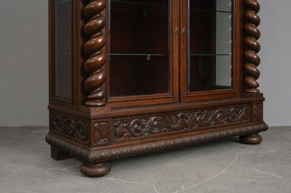 Historismus Vitrinenschrank in Eiche - Ende des 19.Jahrhunderts