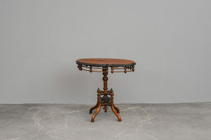 Biedermeier Salontisch in Nussbaum - Mitte des 19.Jahrhunderts