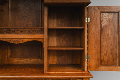 Gründerzeit Buffetschrank in Eiche - Ende des 19.Jahrhunderts