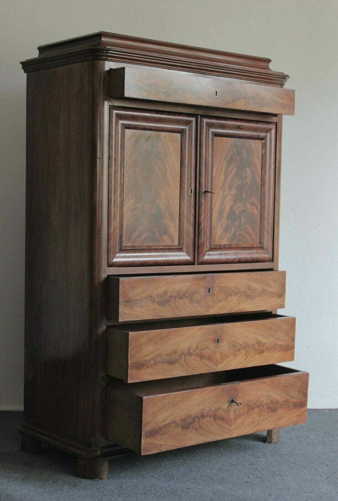 Silberschrank Weinschrank Schrank Regal Anrichte Antik 208