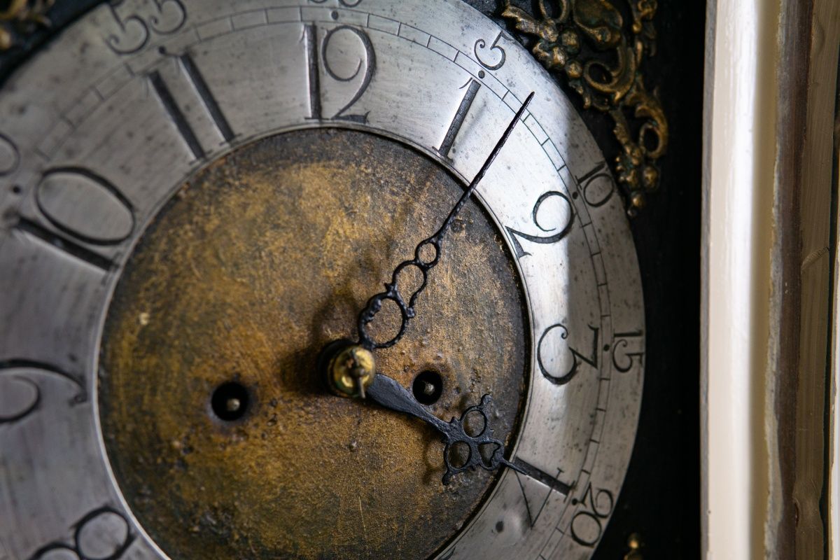 Standuhr Clock Zeit Time Wohnzimmer Uhr Kasten Antik Alt 2308_2401