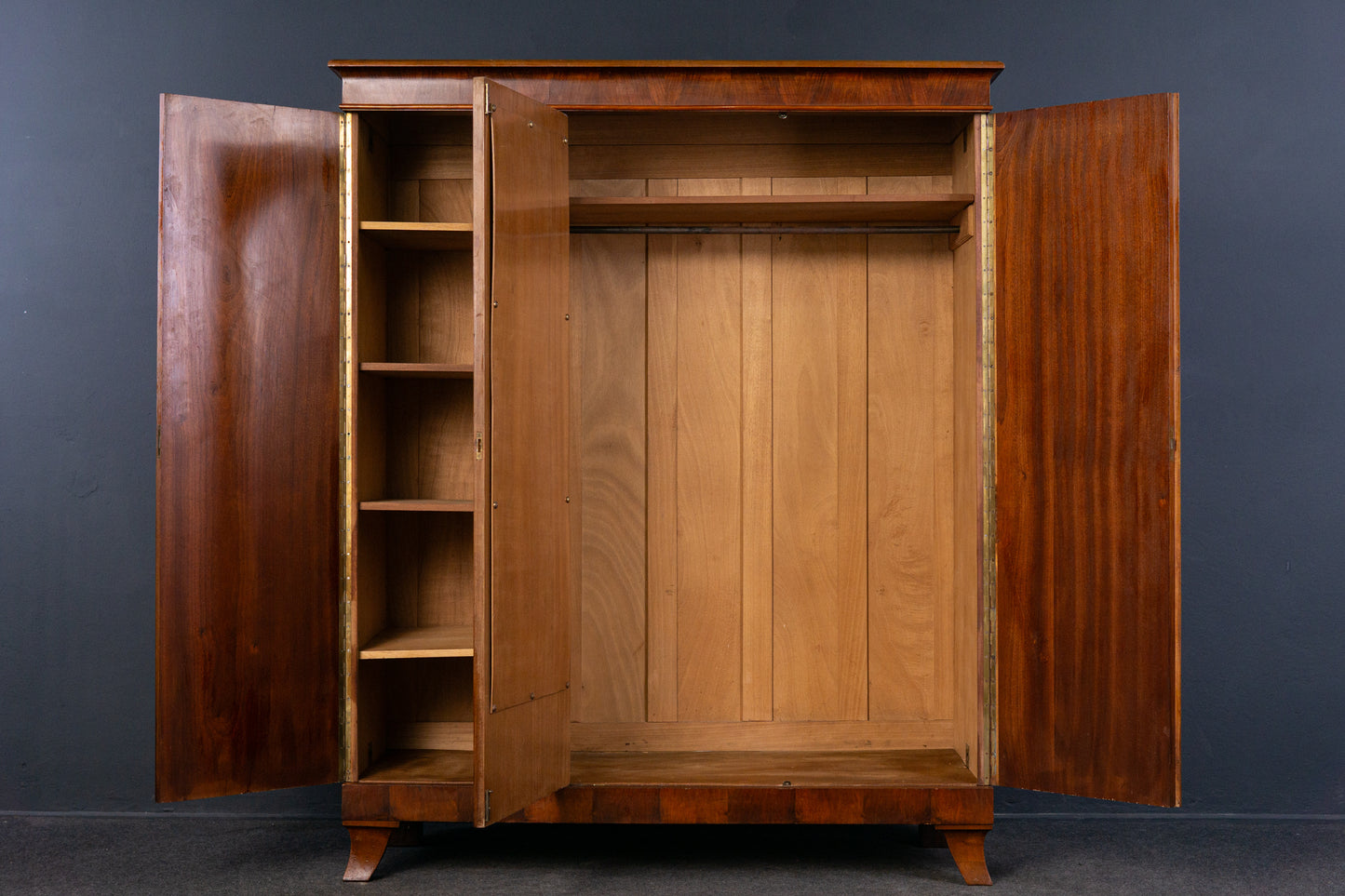 Kleiderschrank Kommode Regal Garderobe Schrank Alt Antik MÖBLINGER 2307_3101