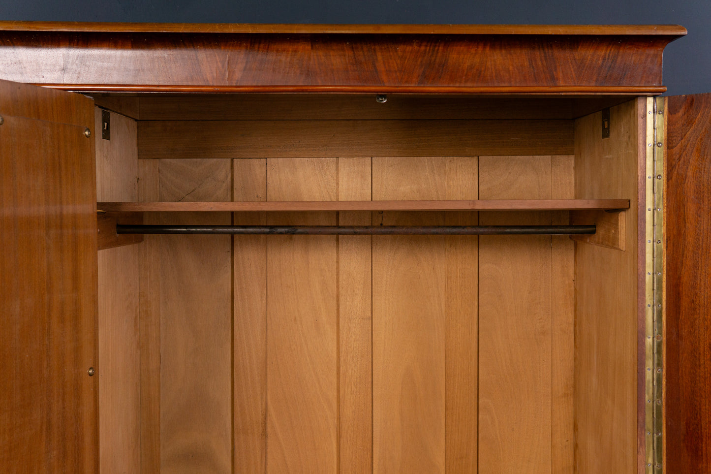 Kleiderschrank Kommode Regal Garderobe Schrank Alt Antik MÖBLINGER 2307_3101