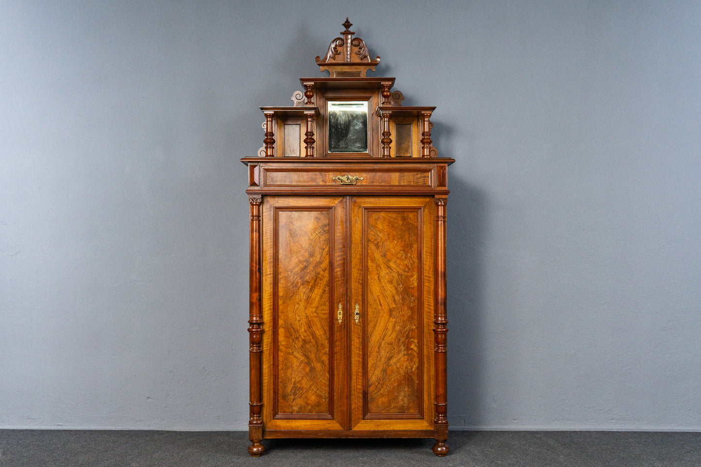Vintage Vertiko Gründerzeit Antik Schrank Regal Kommode MÖBLINGER 2501_2004