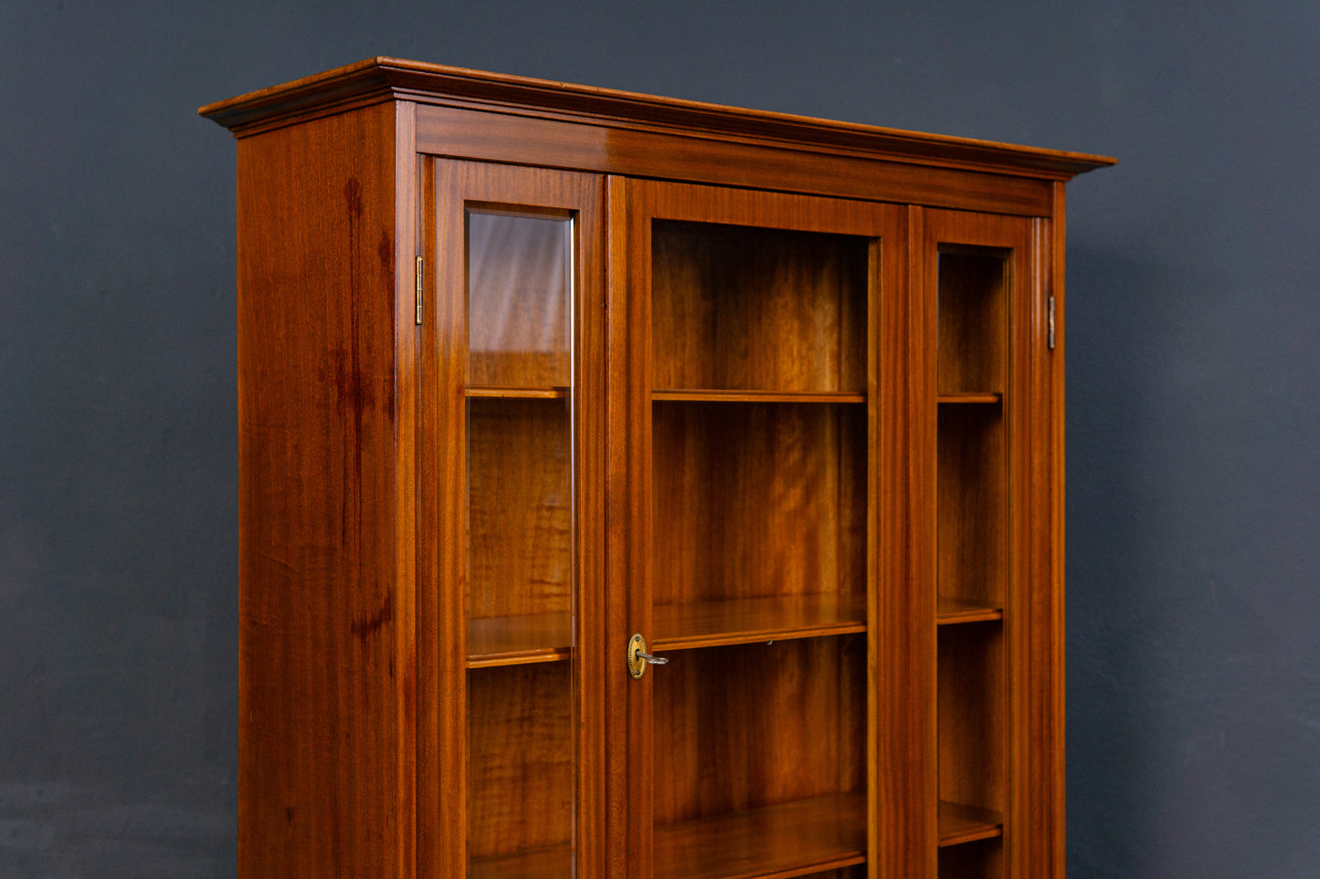 Vitrine Buffet Kommode Regal Schrank  Vintage Alt Antik 2308_0303