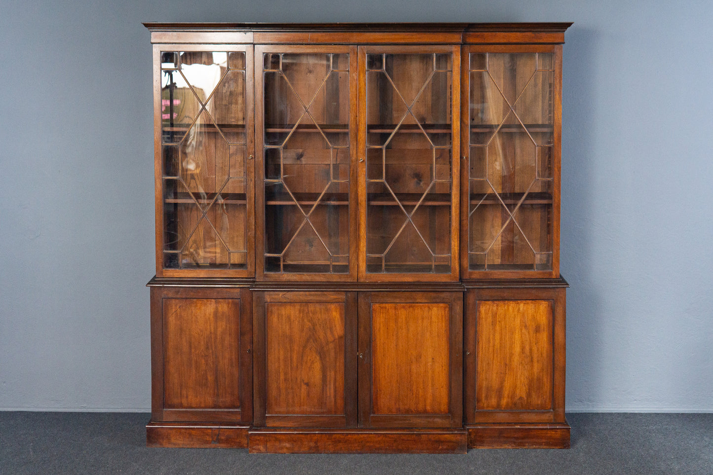 Vintage Bücherschrank Schrank Regal Buffet Vintage Antik MÖBLINGER 2501_2303