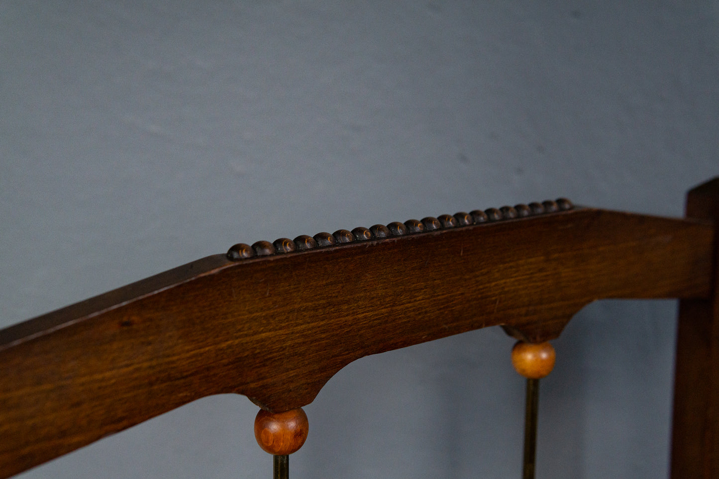 Schlichter Jugendstil Zeitungsständer, Anfang des 20.Jahrhunderts - Ablage Regal Kommode Schrank Alt Antik MÖBLINGER