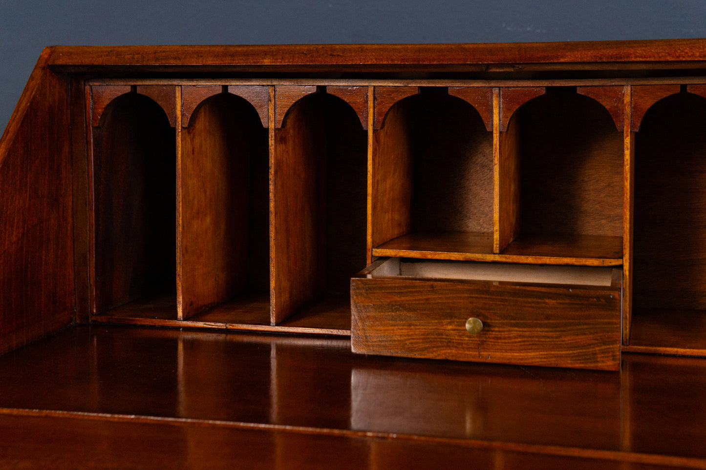 kleiner Sekretär Schreibtisch Kommode Schrank Alt Antik MÖBLINGER 2406_2603