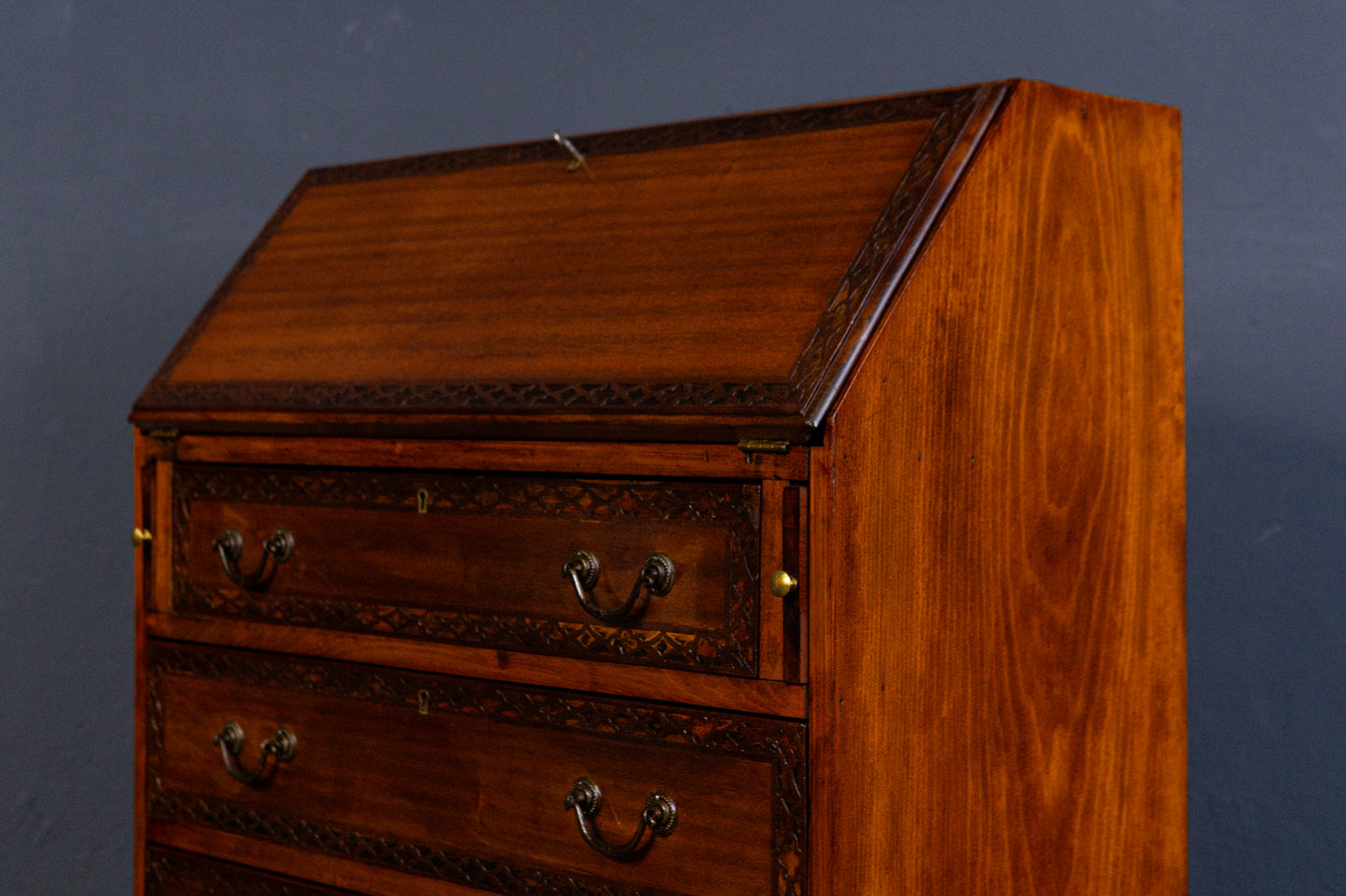 kleiner Sekretär Schreibtisch Kommode Schrank Alt Antik MÖBLINGER 2406_2603
