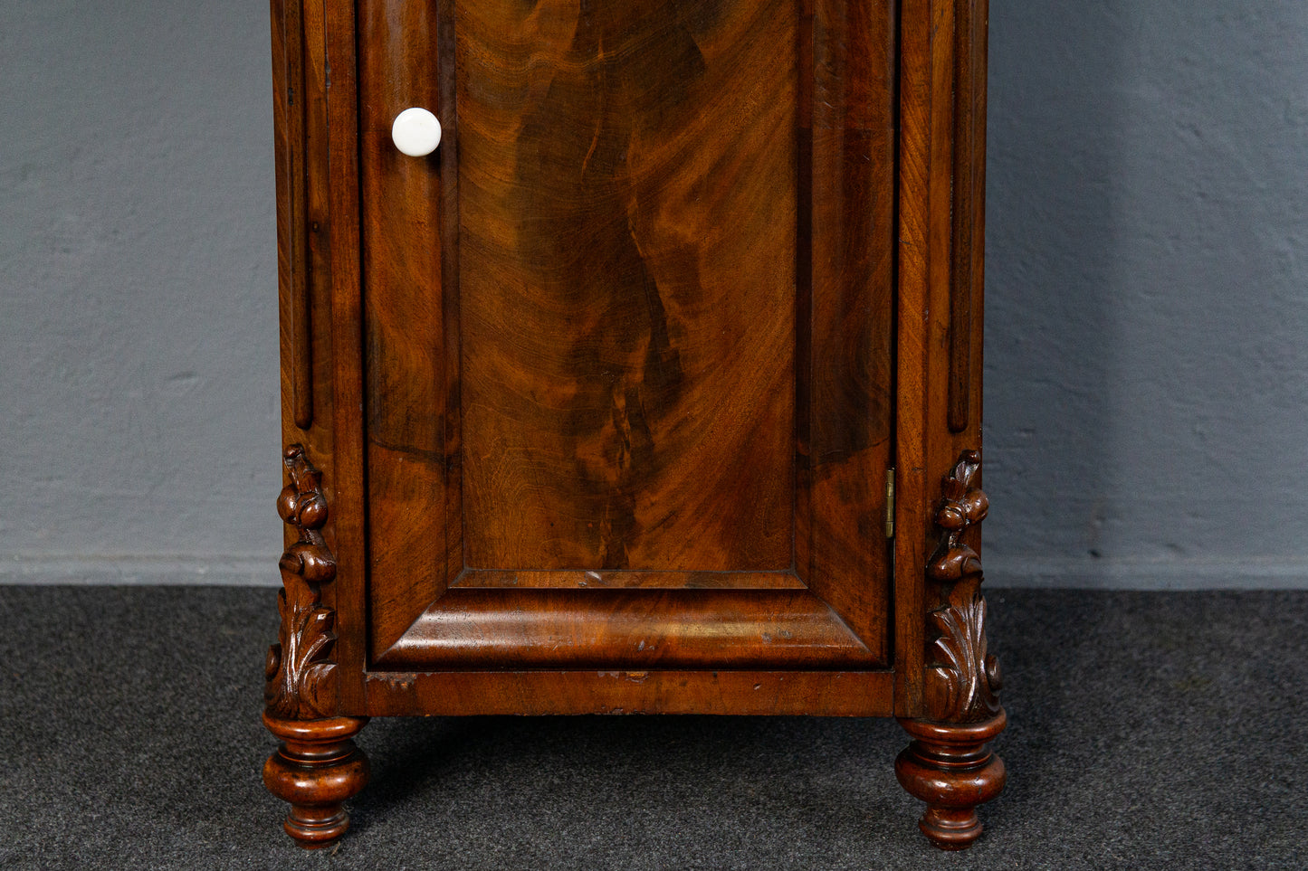 Schöner Louis Philippe Nachtschrank, Mitte des 19.Jahrhunderts - Nachttisch Kommode Regal Schrank Alt Antik MÖBLINGER