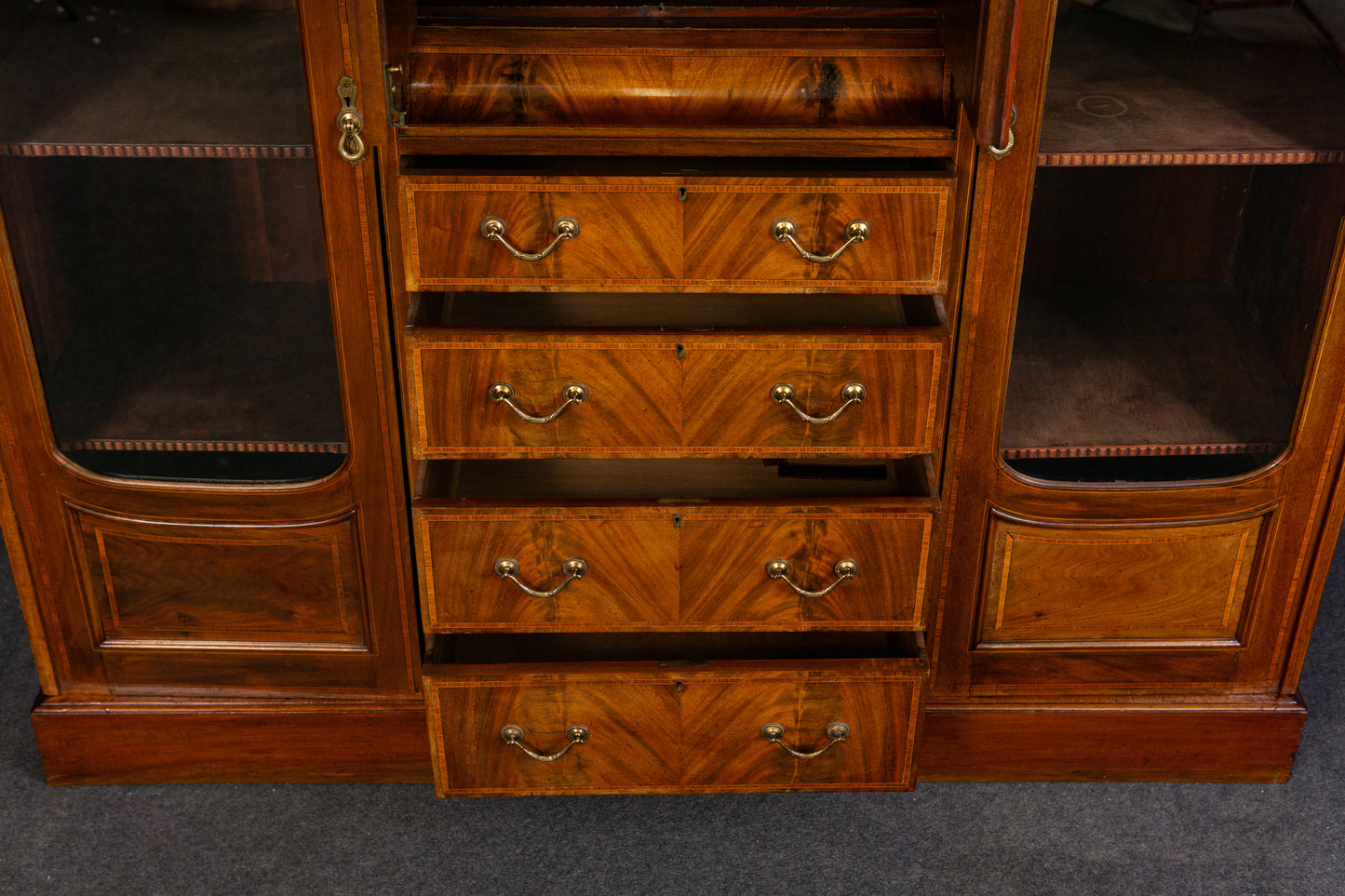engl. Bücherschrank Buffet Vitrine Schrank Büro Alt Antik 2308_1705