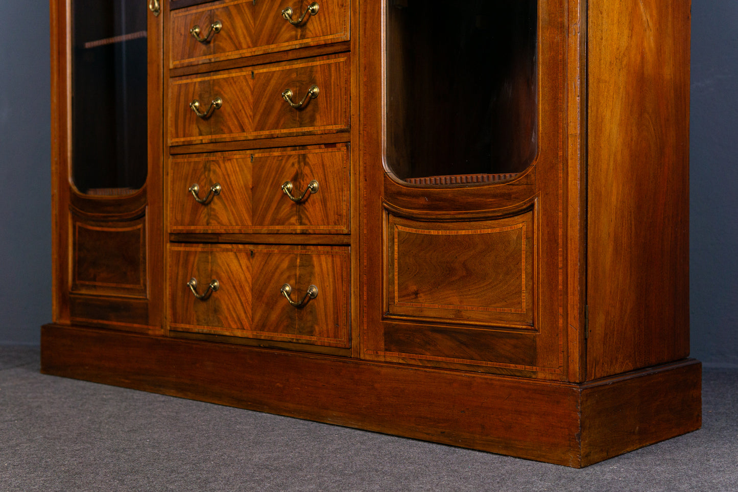 engl. Bücherschrank Buffet Vitrine Schrank Büro Alt Antik 2308_1705