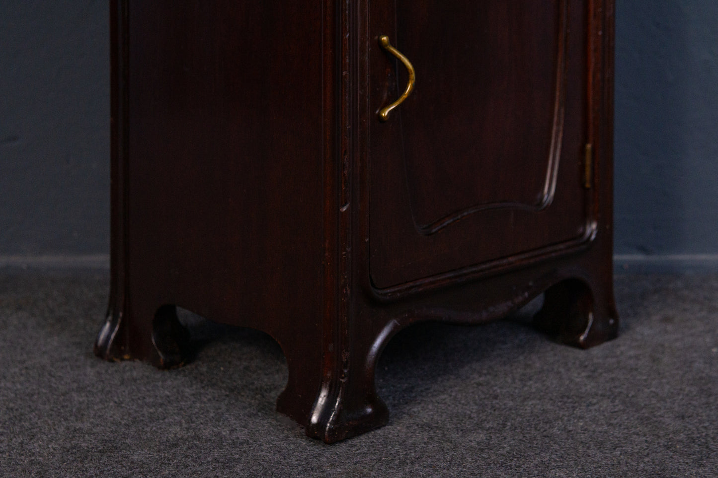 paar Nachtschränke Kommode Schrank Tisch Regal Alt Antik MÖBLINGER 2407_0406