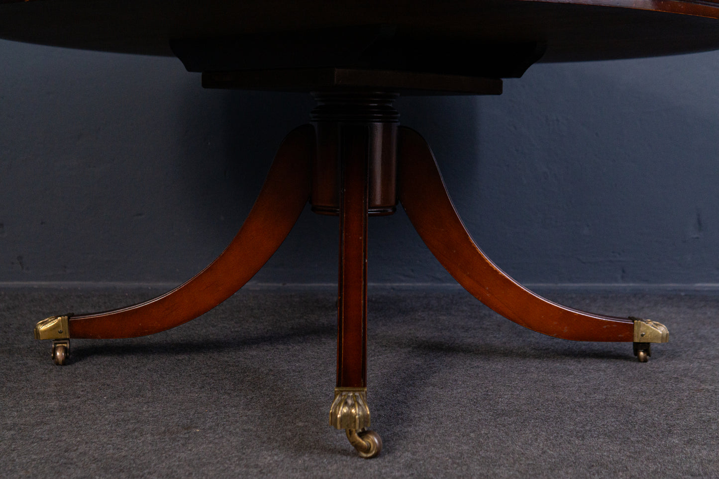 Heldense Couchtisch Sofa Tisch Table Stuhl Alt Antik MÖBLINGER 2407_0902
