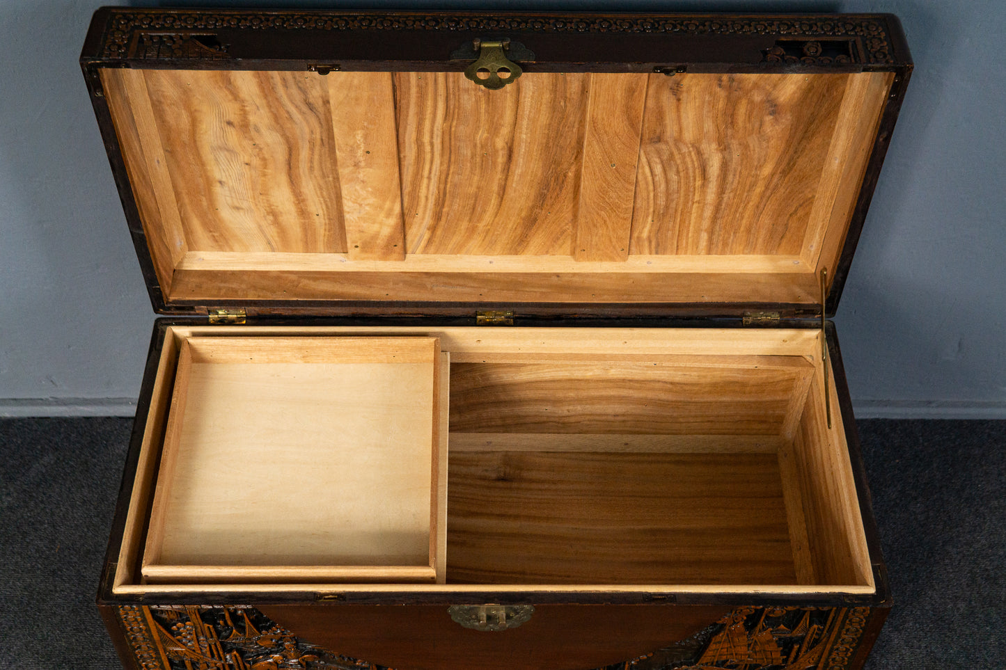 Kiste Truhe Box Asien Kampfer Schrank Vintage Kommode MÖBLINGER 2502_1903