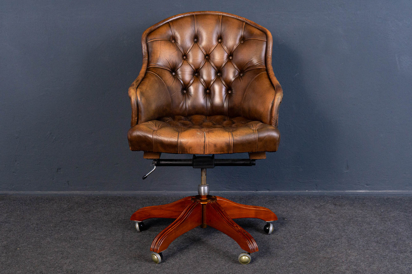 Chesterfield Stuhl Drehstuhl Tisch Sekretär Alt Vintage MÖBLINGER 2407_2902