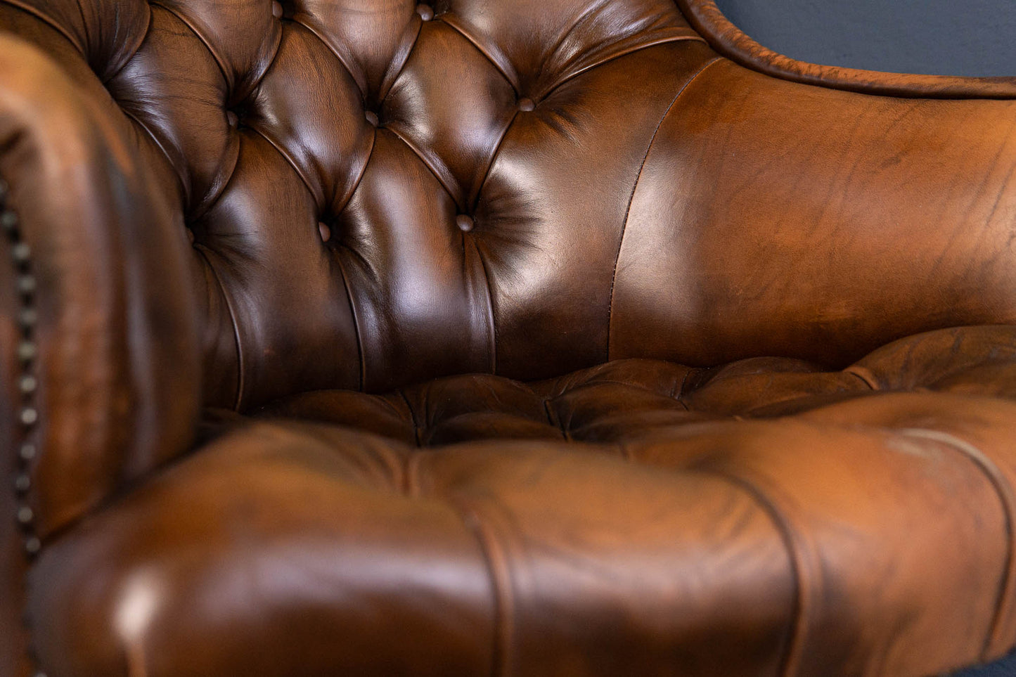 Chesterfield Stuhl Drehstuhl Tisch Sekretär Alt Vintage MÖBLINGER 2407_2902