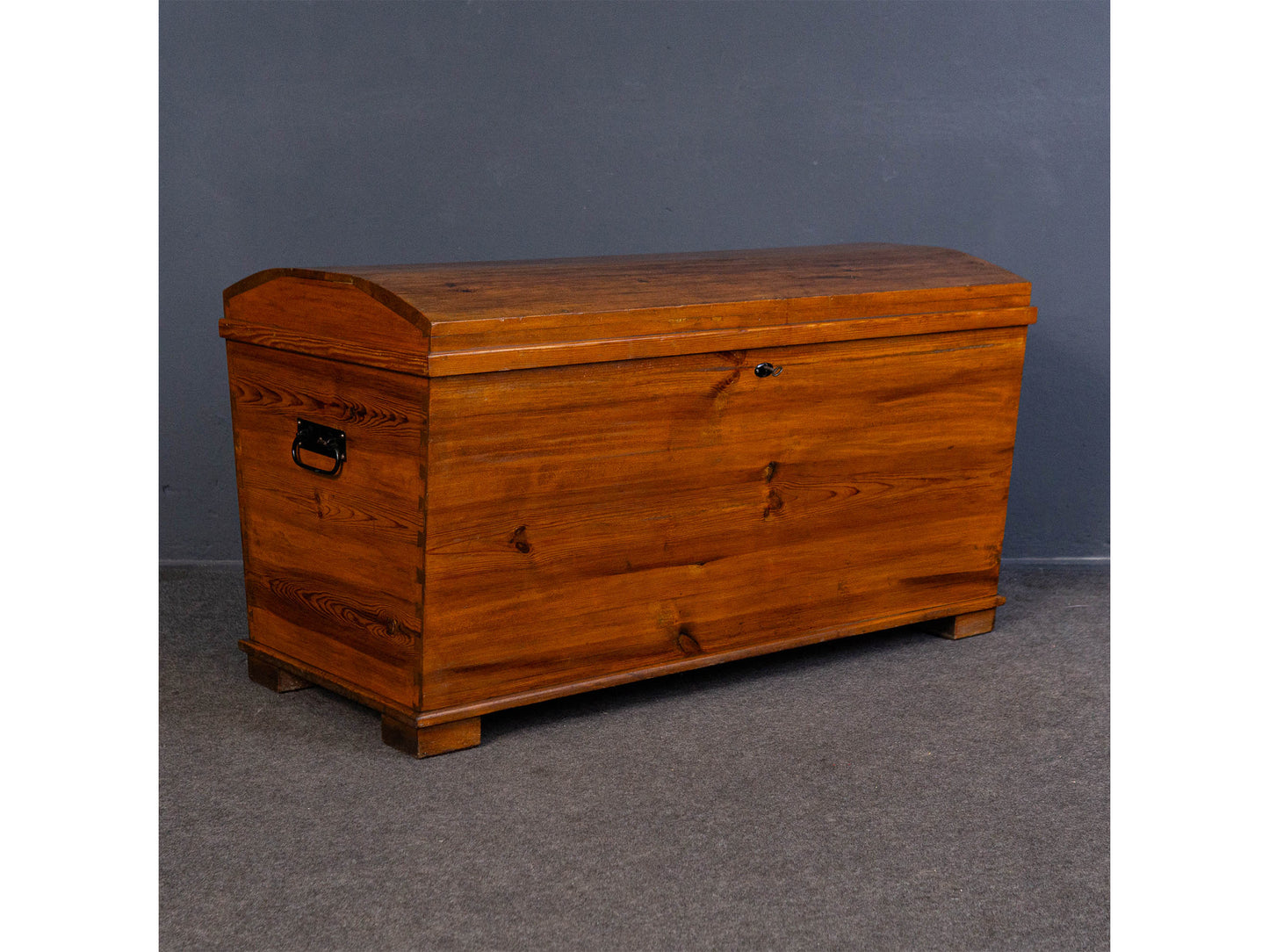 Truhe Box Kiste Schrank Kommode Regal Hocker Alt Antik MÖBLINGER 2407_2904