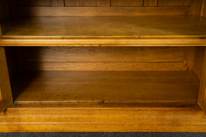 Schöner Jugendstil Bücherschrank