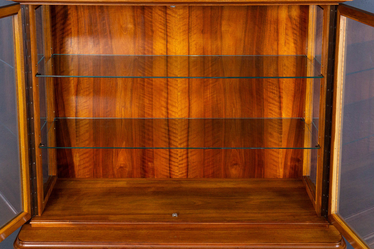 Vintage Vitrine Schrank Kommode Vertiko Regal Alt Antik MÖBLINGER 2408_2102