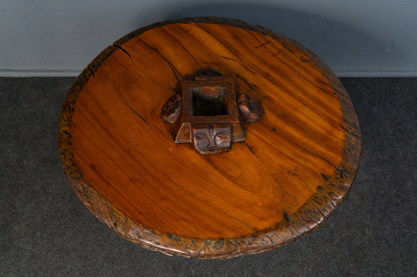 Seltener Afrikanischer Couchtisch, 20.Jahrhundert - Baumstamm Tisch Sofa Couch Alt Table Vintage MÖBLINGER