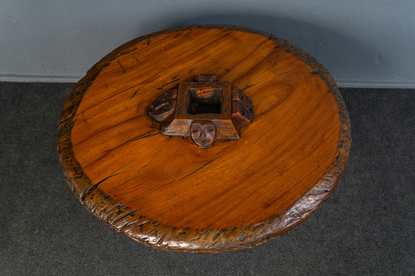 Seltener Afrikanischer Couchtisch, 20.Jahrhundert - Baumstamm Tisch Sofa Couch Alt Table Vintage MÖBLINGER