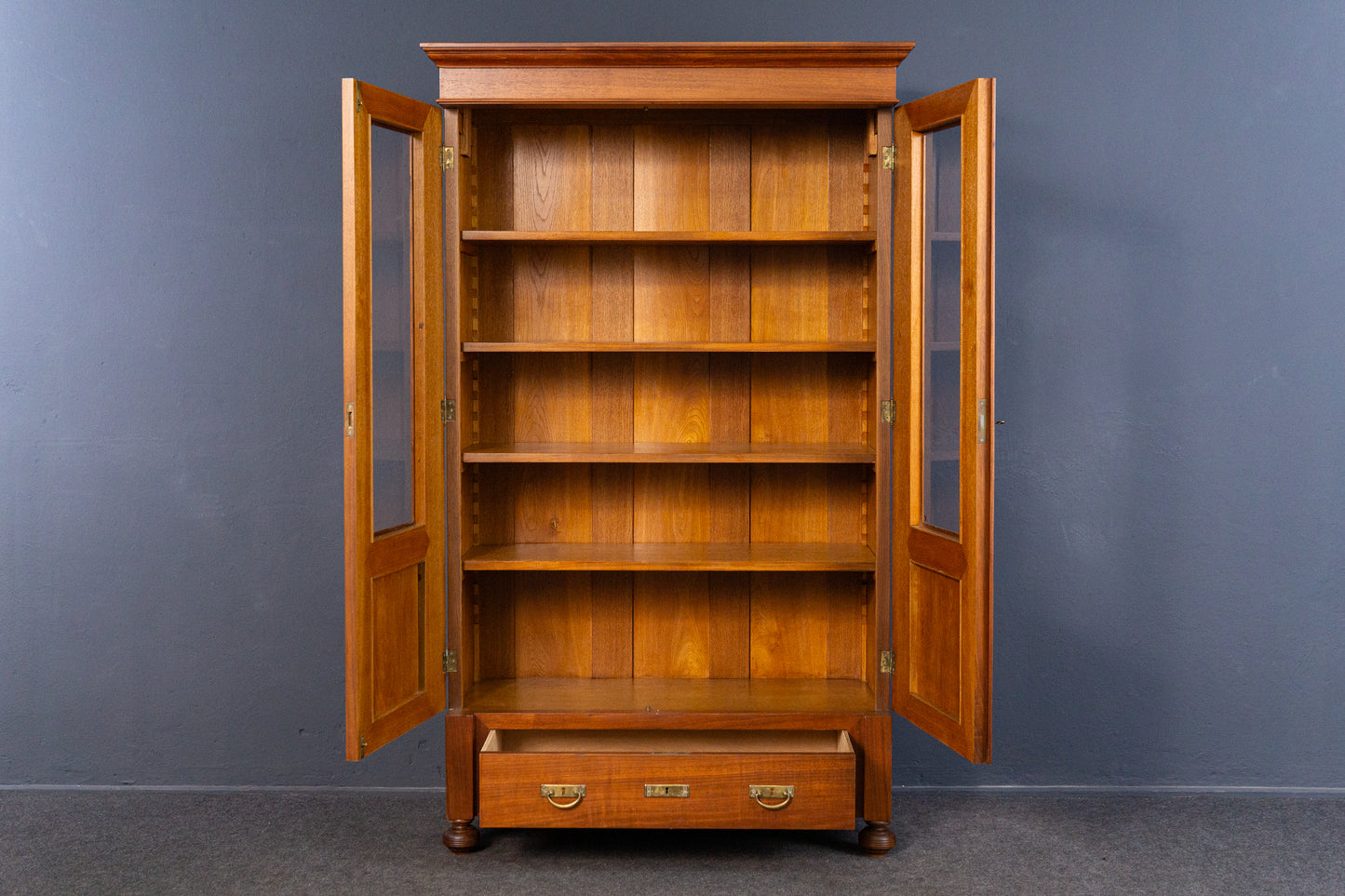 Vintage Vitrine Bücherschrank Regal Kommode Alt Antik MÖBLINGER 2409_0402