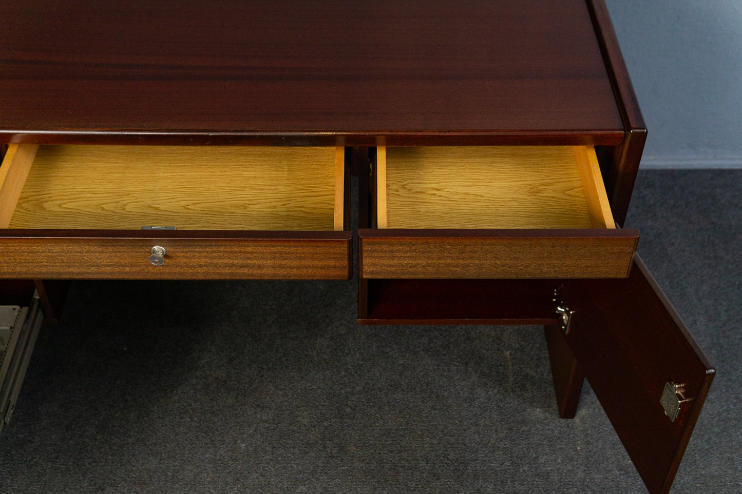 Vintage Schreibtisch Desk Büro Sekretär Kommode Tisch MÖBLINGER 2503_3103
