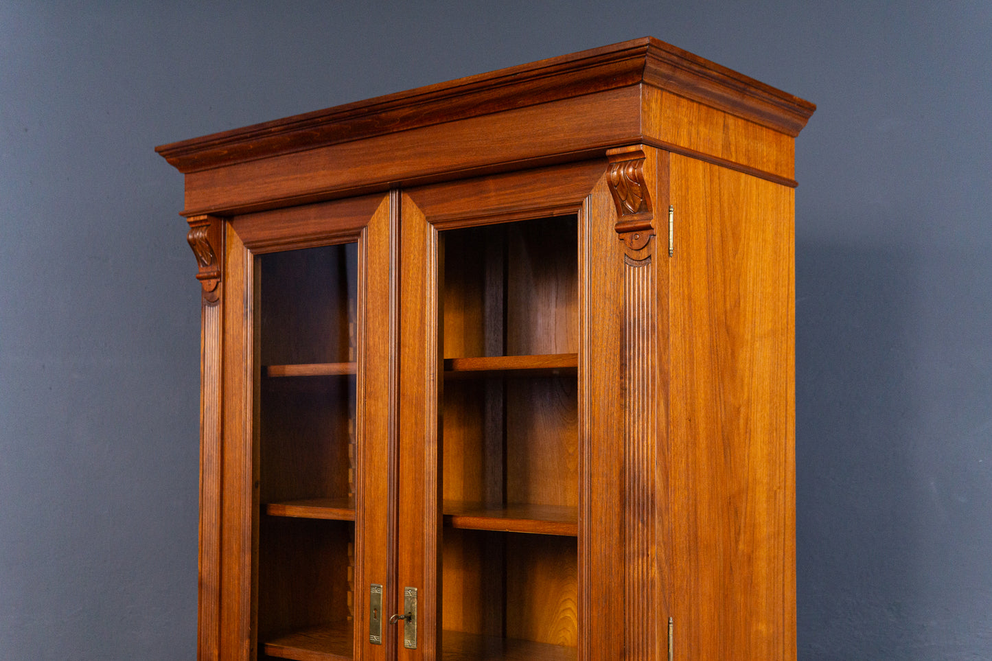 Vintage Vitrine Bücherschrank Regal Kommode Alt Antik MÖBLINGER 2409_0402