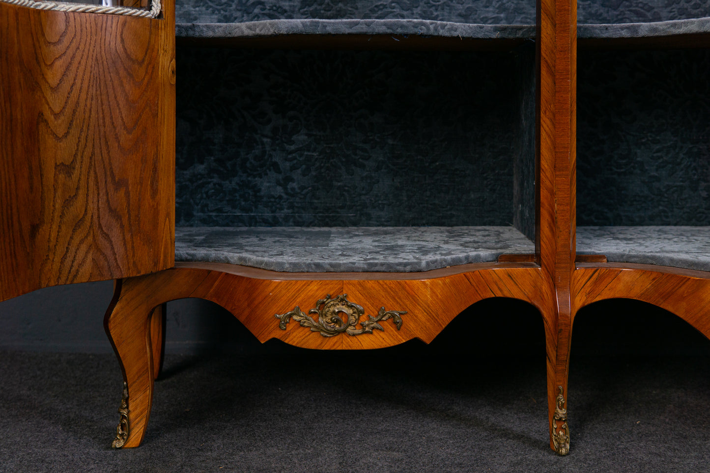 Vitrine Regal Schrank Kommode Anrichte Buffet Alt Antik MÖBLINGER 2309_1903