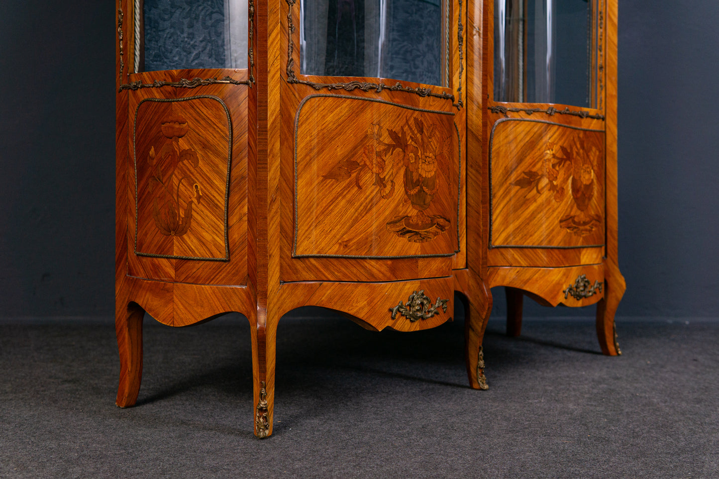 Vitrine Regal Schrank Kommode Anrichte Buffet Alt Antik MÖBLINGER 2309_1903