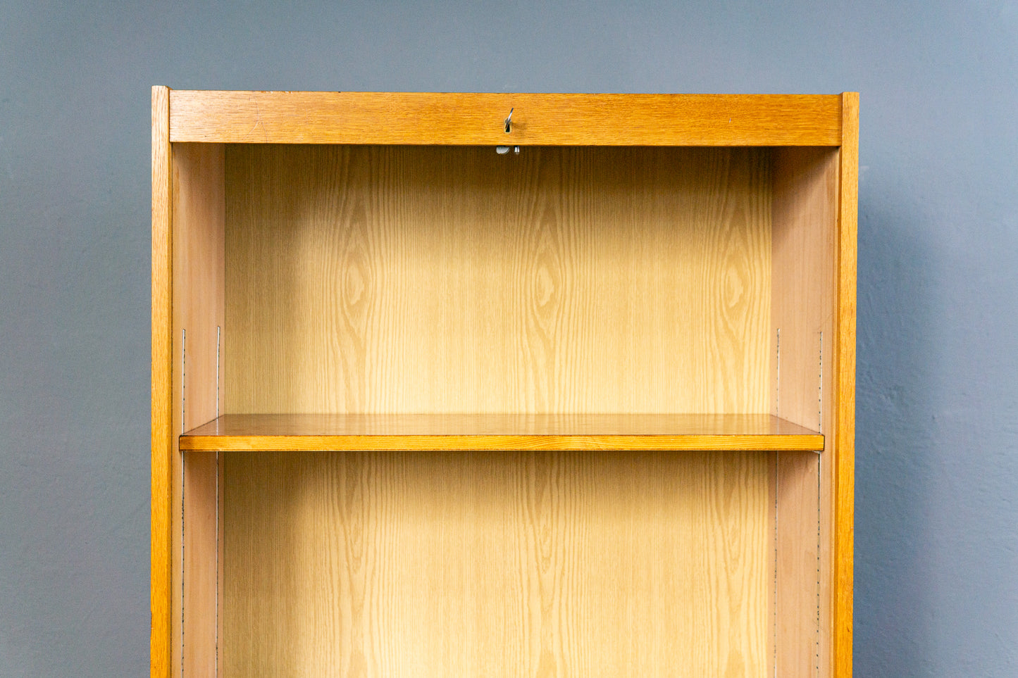 Vintage Rollladenschrank Regal Kommode Schrank Büro Alt MÖBLINGER 2504_0703