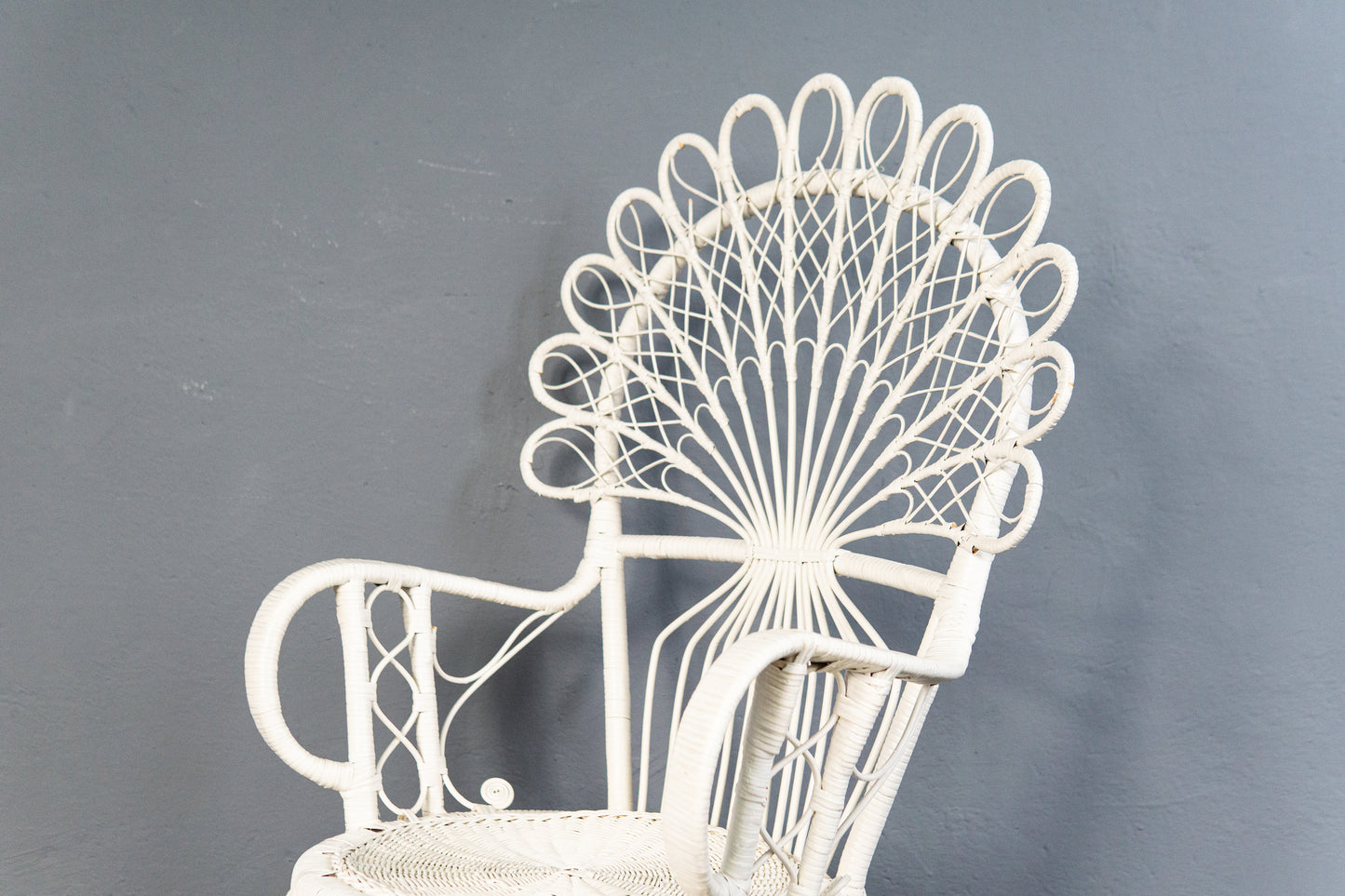 Vintage Sessel Stuhl Rattan Peacock Chair Tisch Alt MÖBLINGER 2504_1601