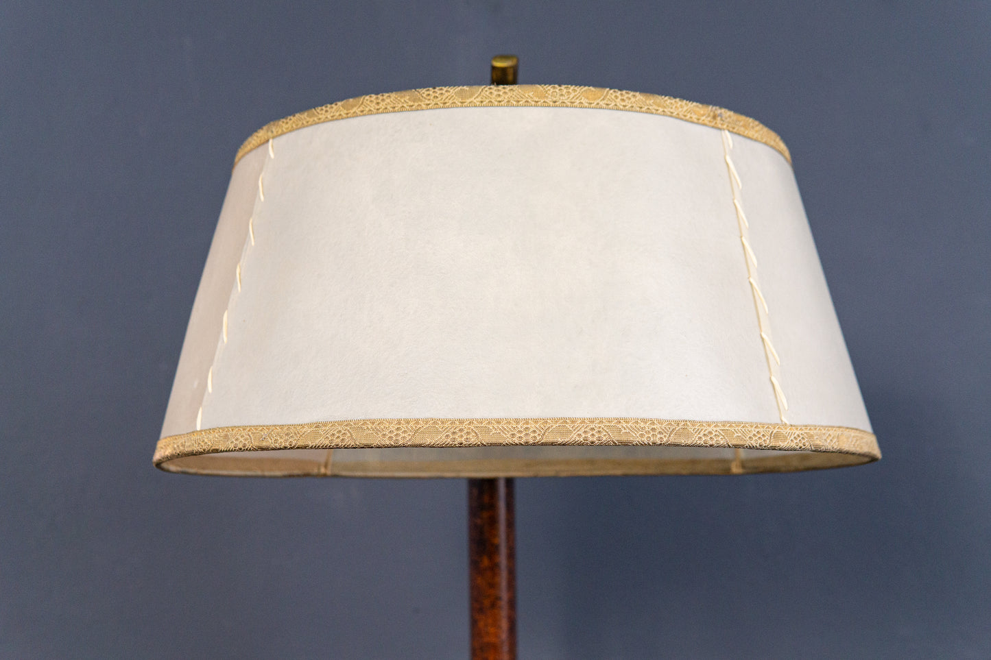 Stehlampe Tisch Beistelltisch Stehleuchte Sofa Alt Antik MÖBLINGER 2409_1102