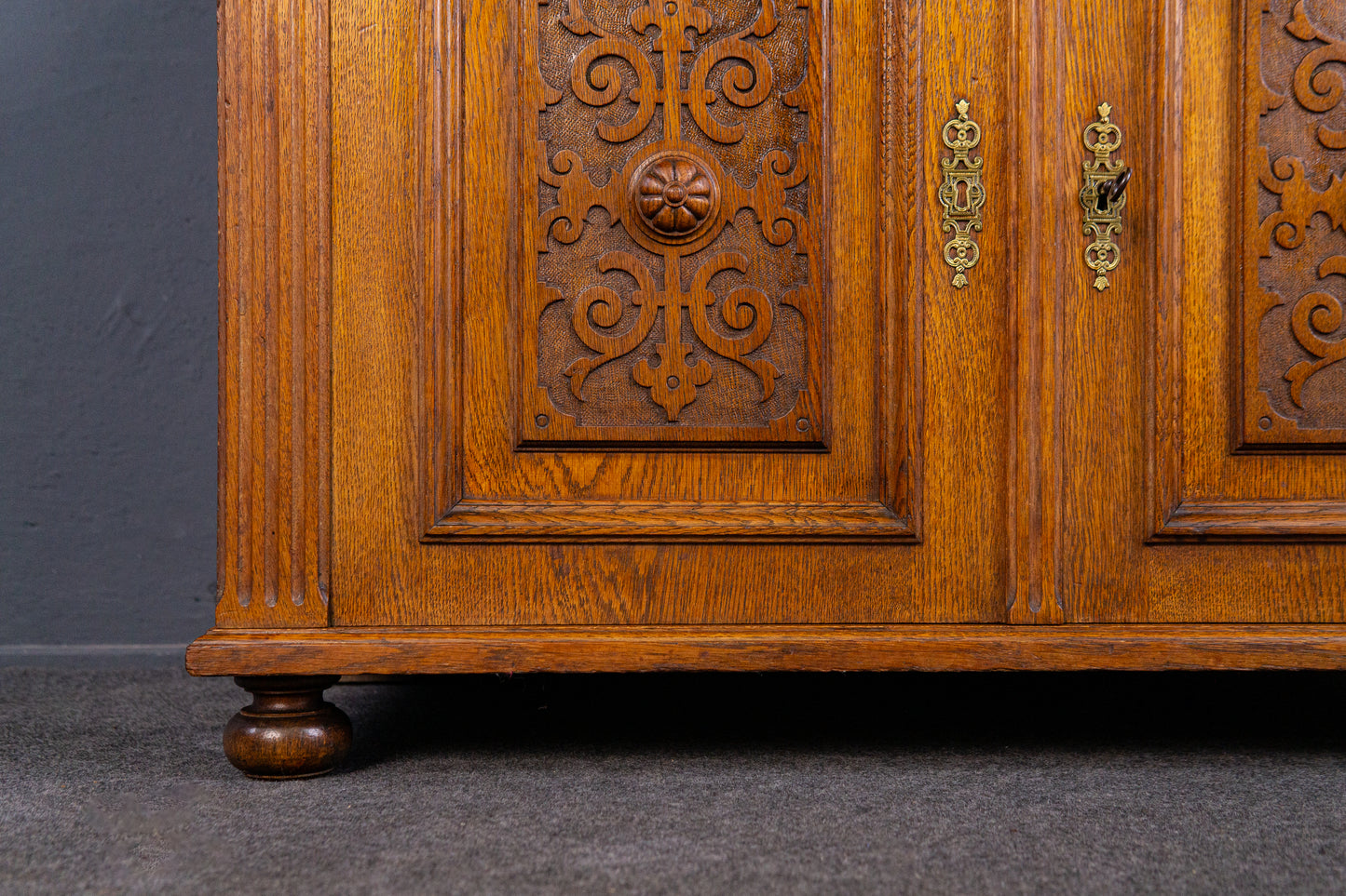 Kommode Vertiko Anrichte Schrank Sideboard Alt Antik MÖBLINGER 2409_1605