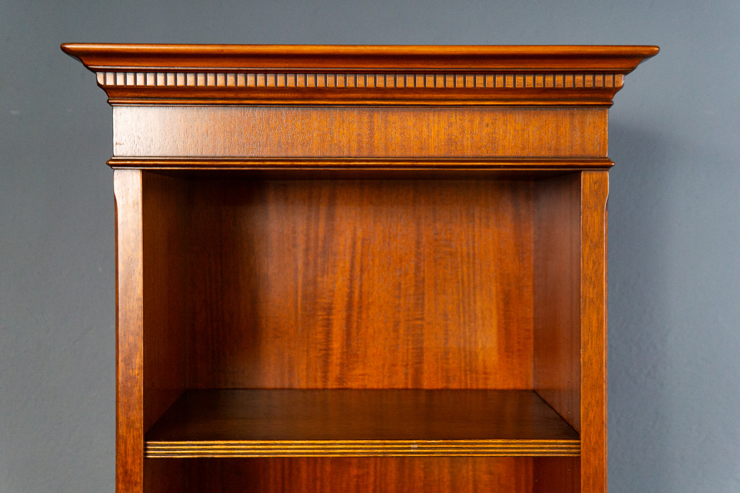 Bücherregal Schrank Regal Kommode Board Vintage Alt MÖBLINGER 2504_2802