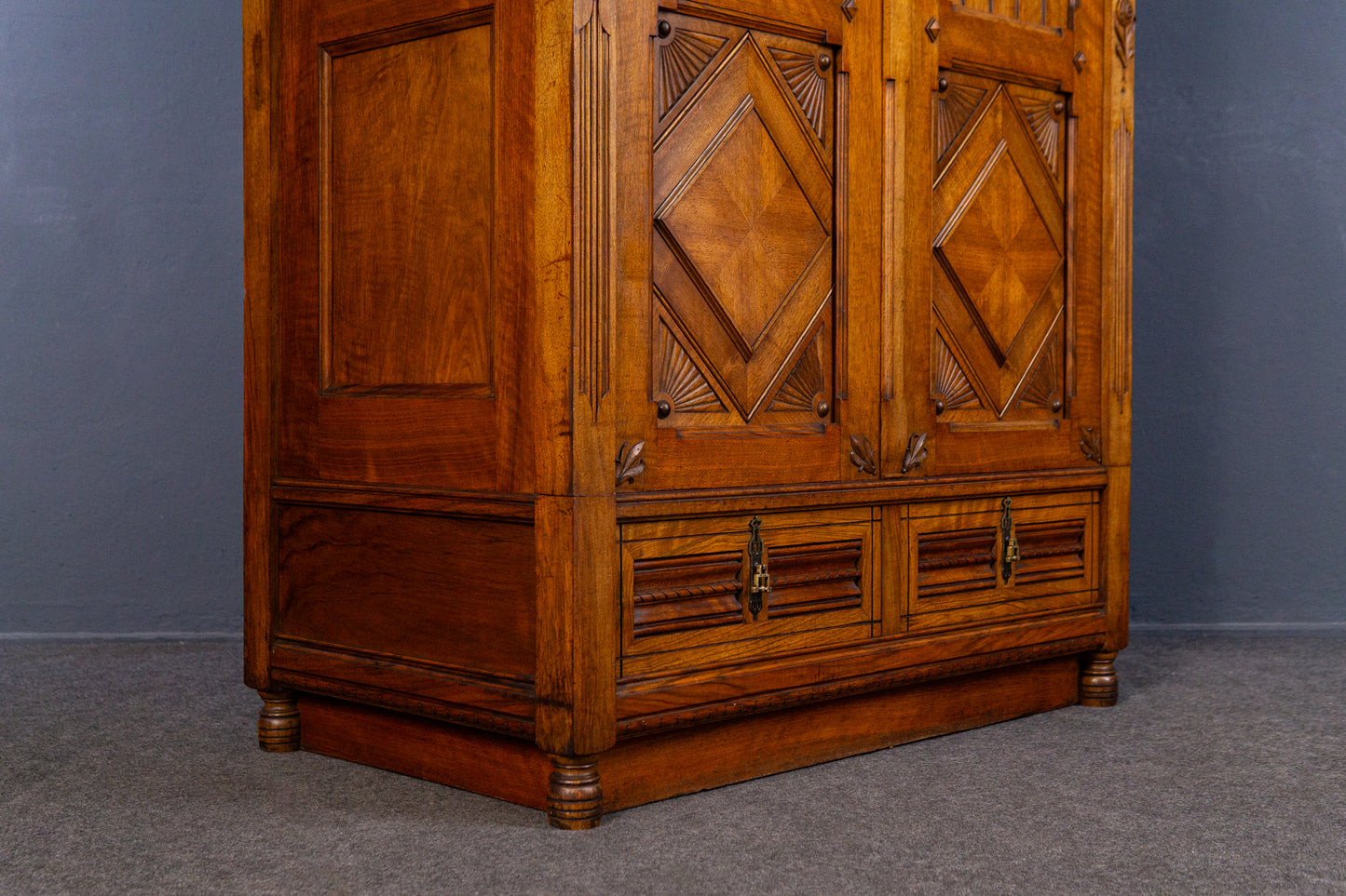 großer Kleiderschrank Kommode Regal Schrank Alt Antik MÖBLINGER 2409_2305